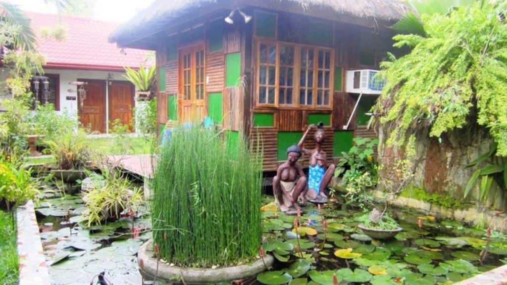 The Lotus Garden Bed and Breakfast Puerto Princesa Εξωτερικό φωτογραφία