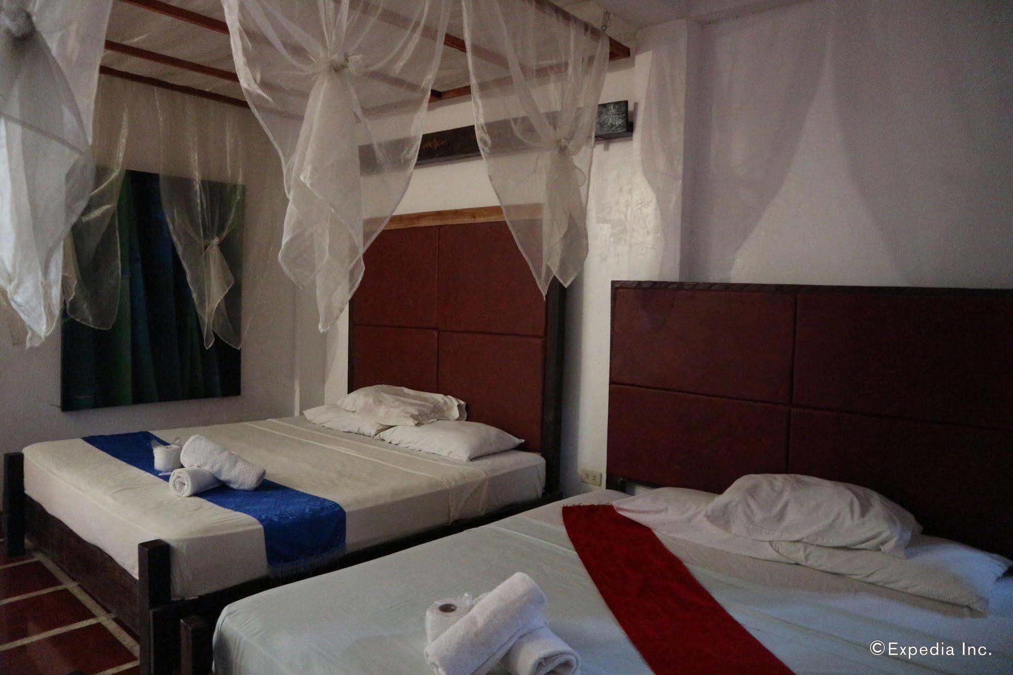 The Lotus Garden Bed and Breakfast Puerto Princesa Εξωτερικό φωτογραφία
