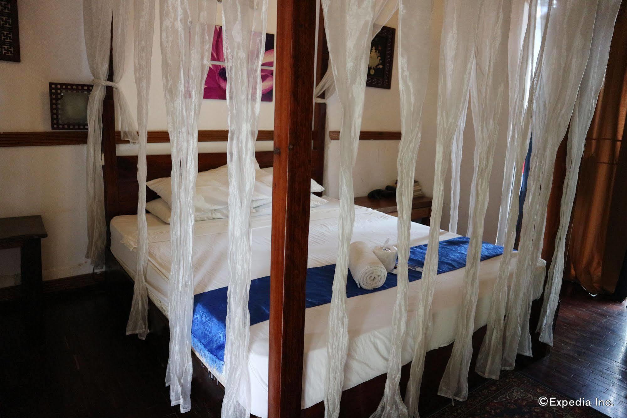 The Lotus Garden Bed and Breakfast Puerto Princesa Εξωτερικό φωτογραφία