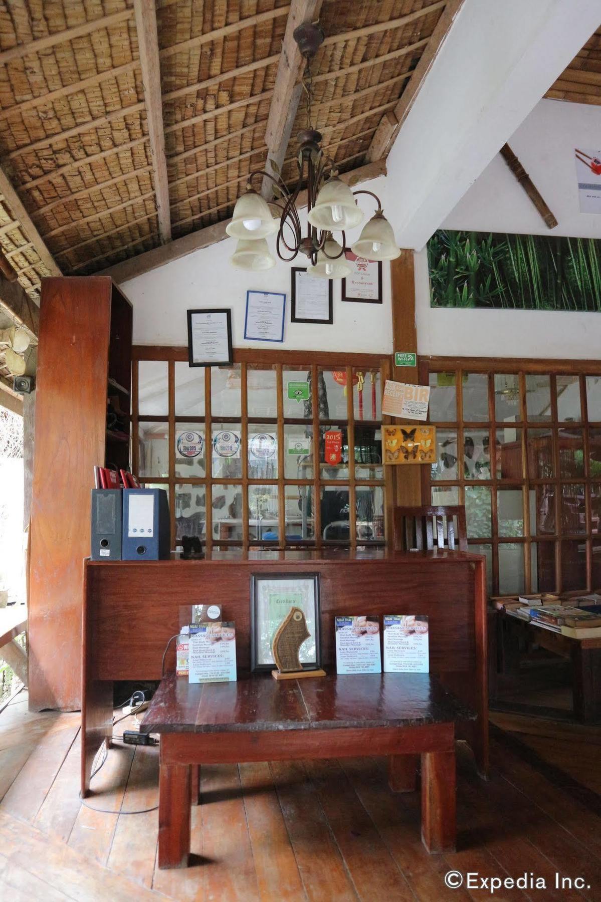 The Lotus Garden Bed and Breakfast Puerto Princesa Εξωτερικό φωτογραφία