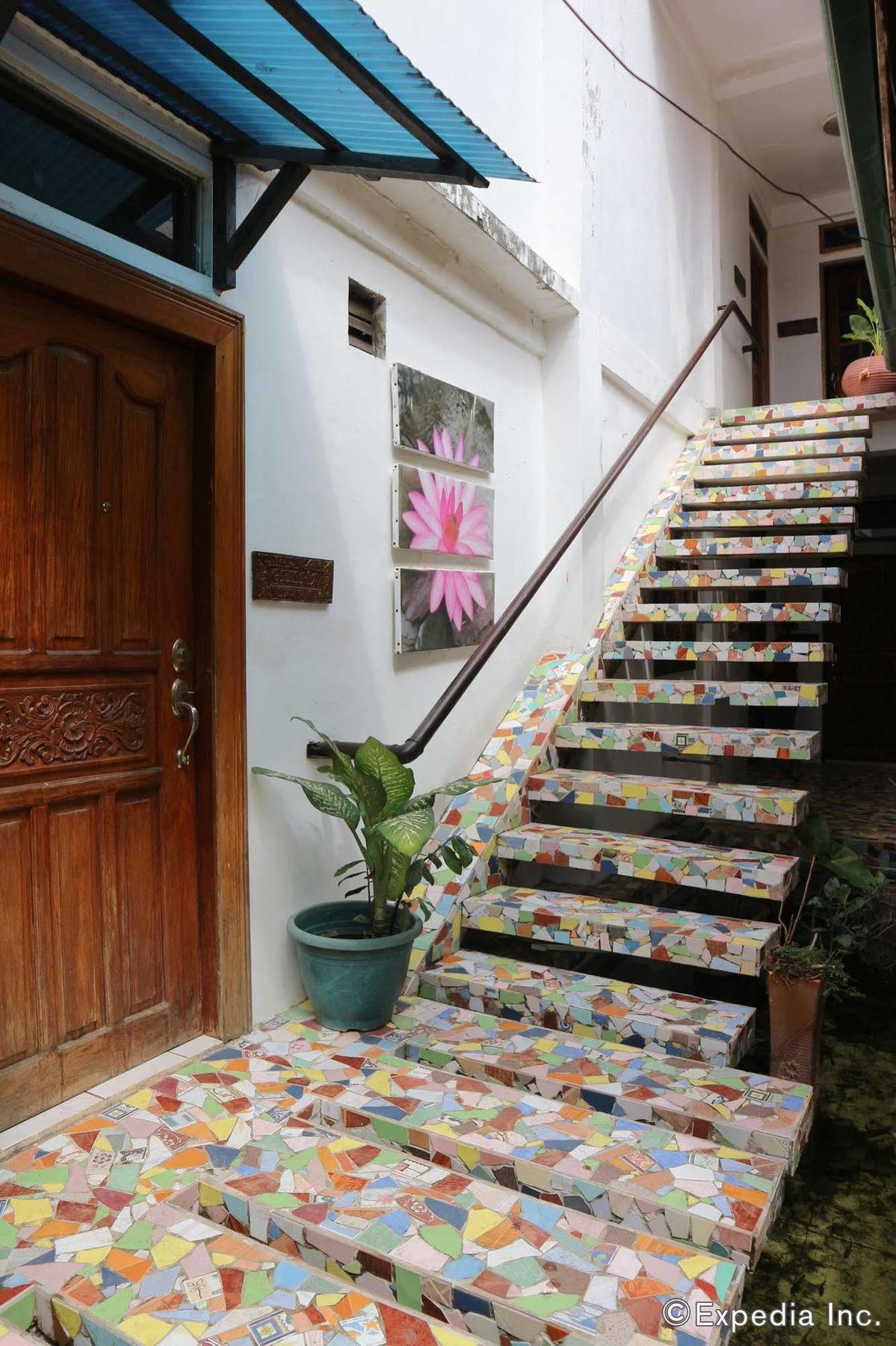 The Lotus Garden Bed and Breakfast Puerto Princesa Εξωτερικό φωτογραφία